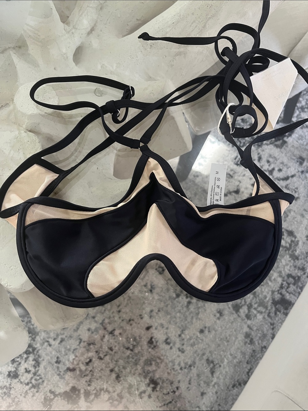 Zasuwa swimsuit top only med sz